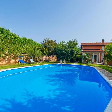 Holiday Home Narona Mostar Zewnętrze zdjęcie