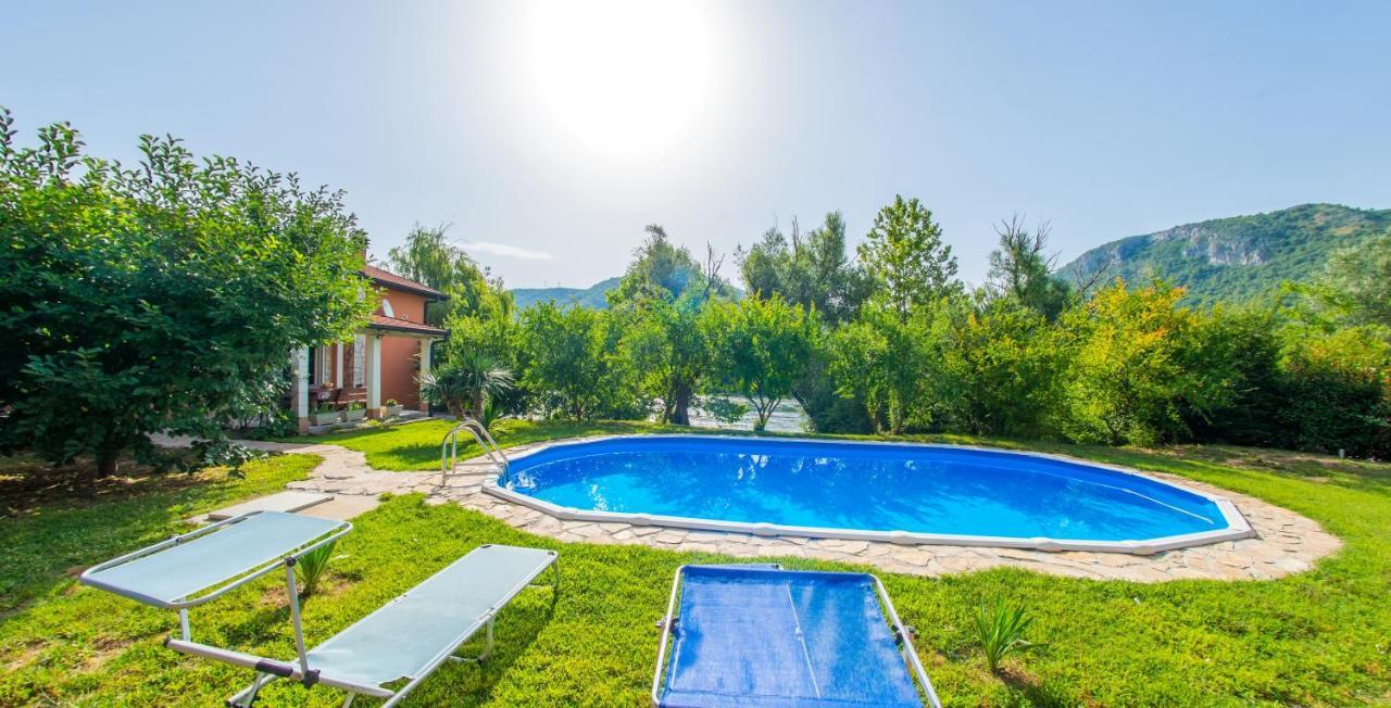 Holiday Home Narona Mostar Zewnętrze zdjęcie