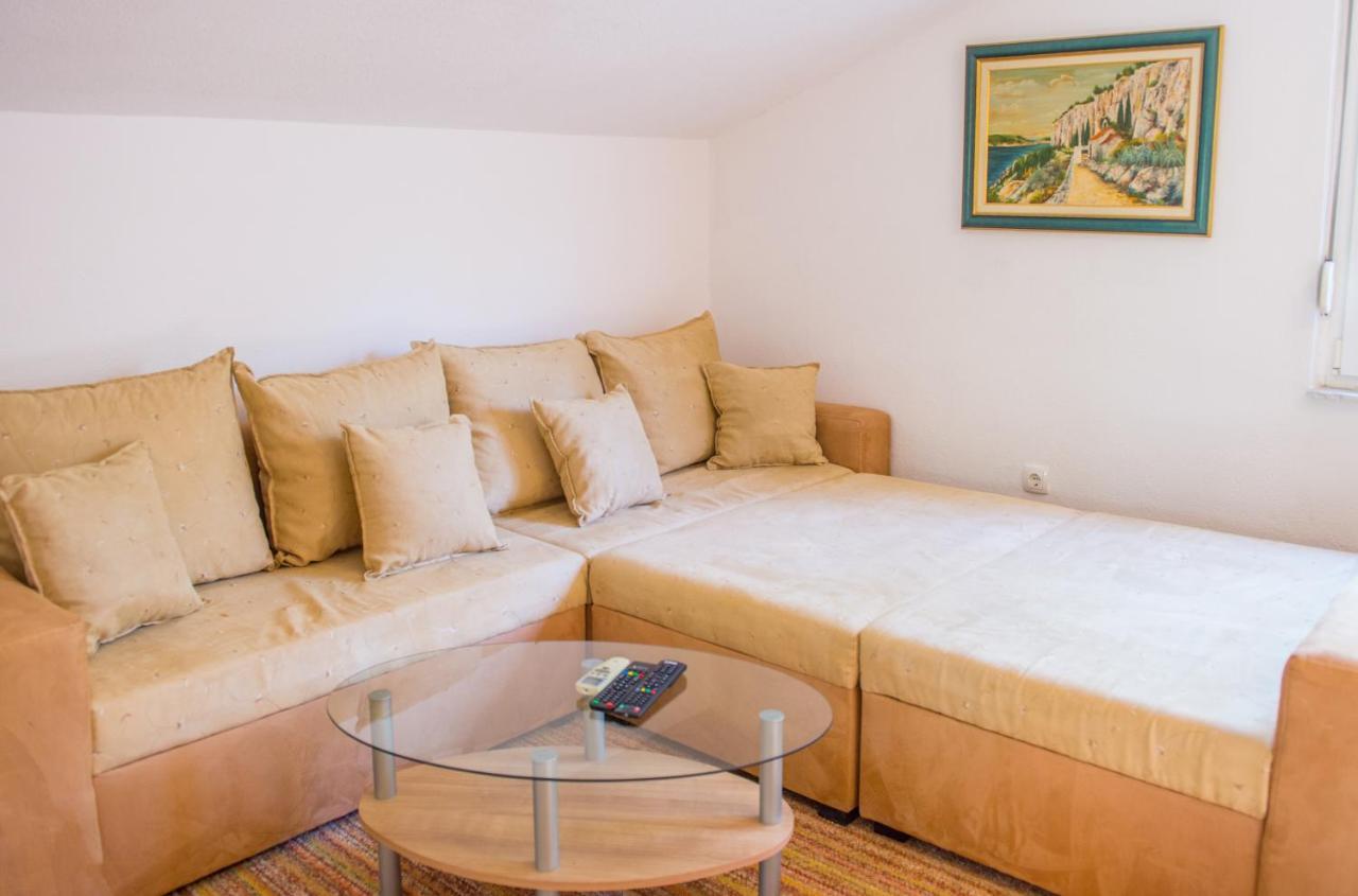 Holiday Home Narona Mostar Zewnętrze zdjęcie