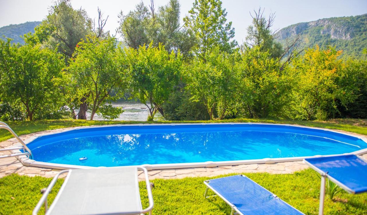 Holiday Home Narona Mostar Zewnętrze zdjęcie