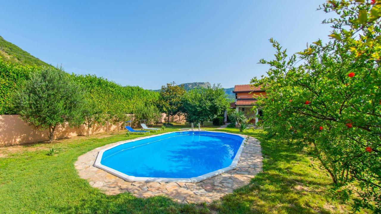 Holiday Home Narona Mostar Zewnętrze zdjęcie