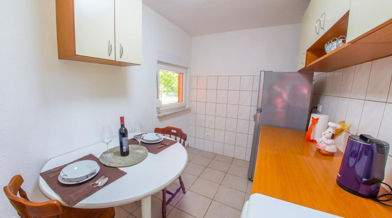 Holiday Home Narona Mostar Zewnętrze zdjęcie