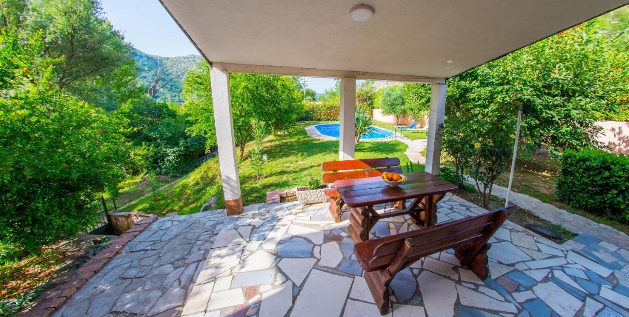 Holiday Home Narona Mostar Zewnętrze zdjęcie