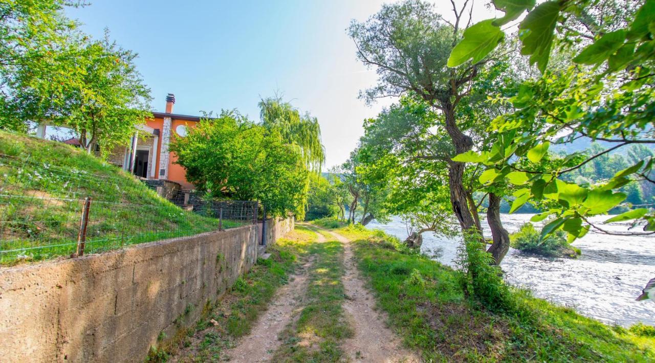 Holiday Home Narona Mostar Zewnętrze zdjęcie