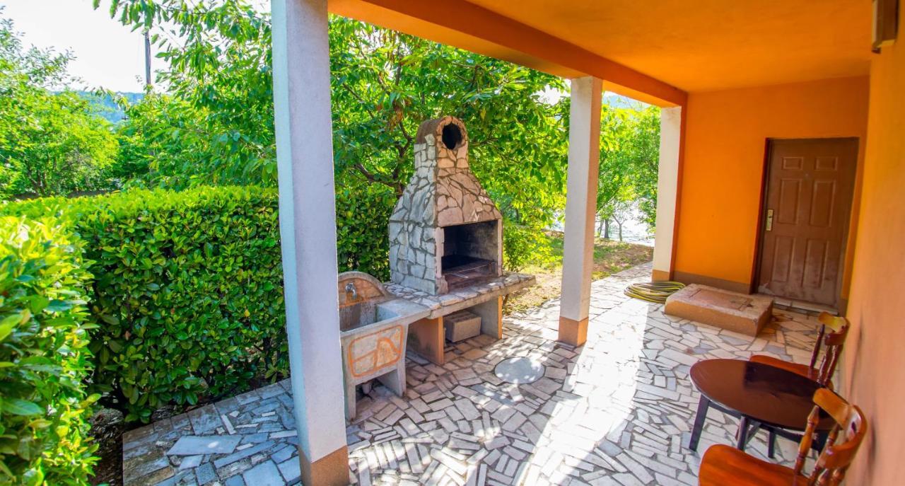 Holiday Home Narona Mostar Zewnętrze zdjęcie