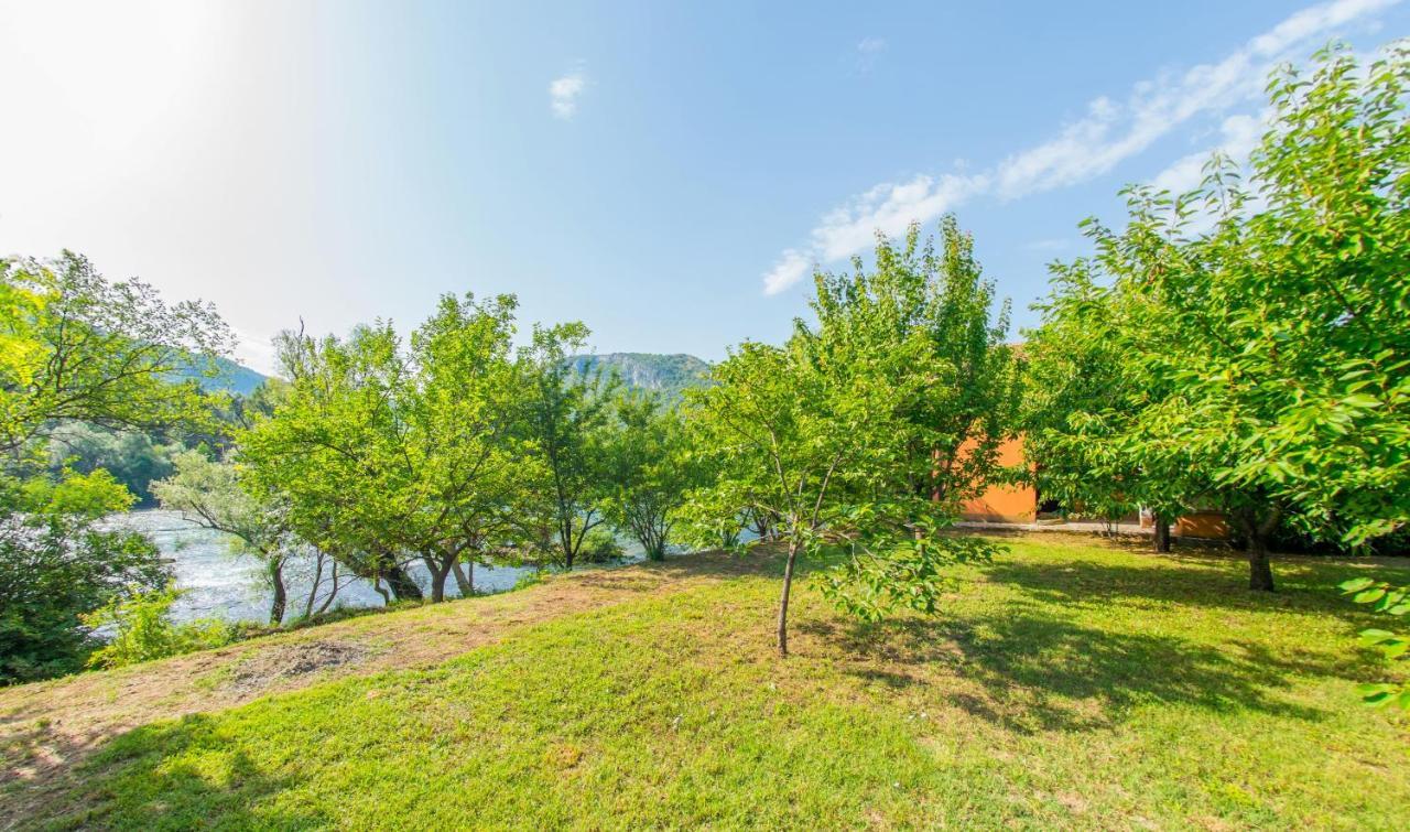 Holiday Home Narona Mostar Zewnętrze zdjęcie