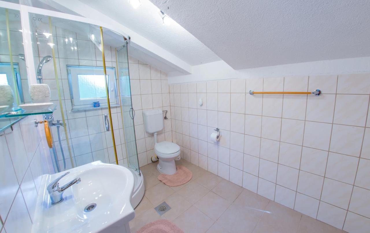 Holiday Home Narona Mostar Zewnętrze zdjęcie
